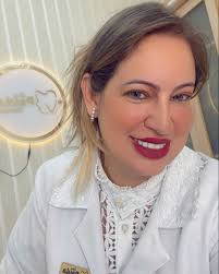 Dra. Paula Tomás- Harmonização Facial
