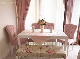 Pastellerin Hakimiyetinde Zarif Bir Ev Dining Room Blue Living Room Sofa Design Small Dining Room Decor