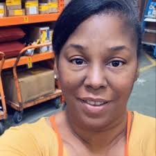 Dee Dee Butler (@ldtetre)