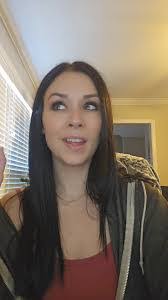 Amanda Watters's Instagram, Twitter & Facebook