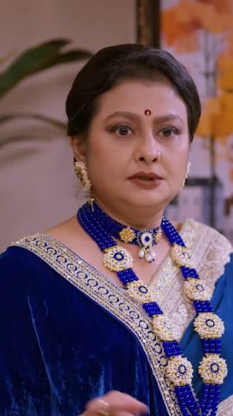 Bua Maa ne thaan liya hai Prarthana ke jeevan mein toofaan laana, par kya bhagya dega sach ka saath? , Dekhiye #Kumkum Bhagya har roz, raat 9 baje, sirf #ZeeTV par. , #BuaMaa #ZeeOnTheGoReels ...