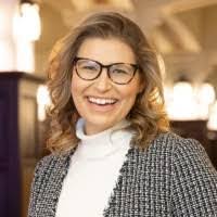 Christine Work's Instagram, Twitter & Facebook