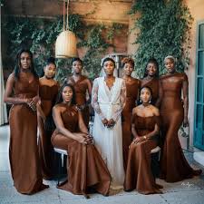 All That Gorgeous Melanin Iamdodos Style And Her Bridesmaids Are Bridal Party G Fall Bridesmaid Dresses Brown Bridesmaid Dresses Wedding Bridesmaid Dresses