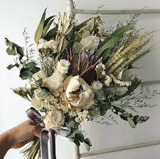 les favorisさんはinstagramを利用しています bouquet for bride 少し小さめのワンサイドブーケ でもトルソーにもたせたら大きく見えるw 先日の ふたこ座 に dried flower bouquet dried flowers flowers bouquet