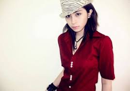 Nhưng thực tế gil lê ngày xưa mặc dù vẫn rất tinh nghịch nhưng luôn gắn liền với hình ảnh váy xoè, tóc hai chùm. Ä'ay La Cau Tráº£ Lá»i Cho Gil Le La Ai Va Giá»›i Tinh Tháº­t La Gi