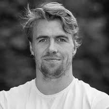 Kjetil andré aamodt (born 2 september 1971) is a former world cup alpine ski racer from norway, a champion in the olympics, world championships, and world cup. Aleksander Kilde Ist Ein Gegenentwurf Zu Marcel Hirscher