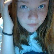 Mindy Honeycutt's Instagram, Twitter & Facebook