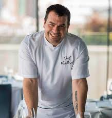 Gastronomi alanında 19 yıllık hem yurt dışı hem de yurt içi deneyimine sahip ali ronay, 27 yaşında. The Taste Turkiye Jurileri Ve Yarismacilari Kimler Iste Tum Liste Dizi Seti