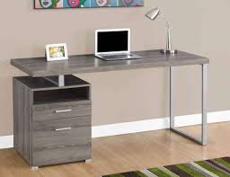 Shop wayfair for all the best narrow tall desks. 6 Best Computer Desks For Tall People 2021 Edition Ergonomic Trends