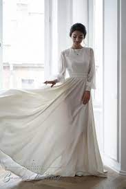 Simple Wedding Dress Minimalist Wedding Dress Long Sleeve Etsy Wedding Dress Long Sleeve Wedding Dresses Minimalist Wedding Dresses