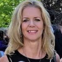 Beth Todd's Instagram, Twitter & Facebook