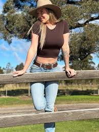 Rural Aussie Honey Brooks has revealed in a candid TikTok that shes shared  her husband with 16 people in 2023 | news.com.au — Australias leading news  site for latest headlines