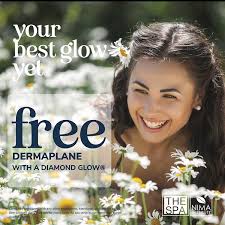 I'm SO LUCKY 🍀 I love my job. I love the students. I love esthetics. I  love people. I love getting things done. I love being happy. HAPPPPPPPPY  MARCH EVERYONE 🍀