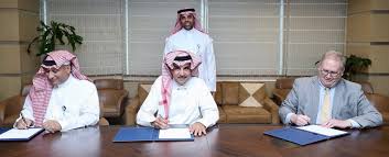 السلام عليكم ابني سنة 3 في جامعة الامير سلطان بالرياض يدرس ادارة طيران يرغب بالانتقال الى هذه الجامعة. Prince Sultan Aviation Academy Psaa Sbu Twitter