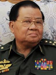 Miến Điện : Thống chế Than Shwe về hưu
