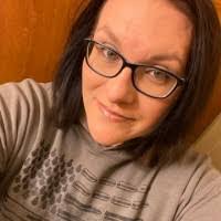 Nicole Bearden's Instagram, Twitter & Facebook