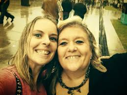 What is going in next to Brookshire Bros in Halletts ille?