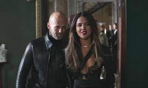 Eiza también compartió la foto, pero con otro mensaje. Madam M Shaw Eizagonzalez Jasonstatham Hobbsandshaw Eiza Gonzalez Madame Jason Statham