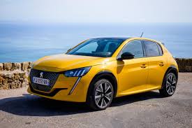 Omdat de peugeot 208 nog niet zo lang op de markt is, liggen de prijzen hoog en is er nog vrij weinig aanbod. Essai De La Nouvelle Peugeot 208 La Star De L Annee