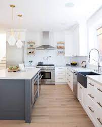 Interior Design Home Decor On Instagram Swipe Left To See More Of This Beautiful Kitchen By Kitchen Inspiration Design Kitchen Design Craftsman Kitchen