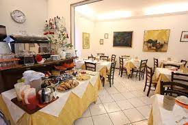 Palazzo vecchio and uffizi gallery are also within 1 mi (2 km). Hotel Casa Del Lago Florence City Florence Hotelopia