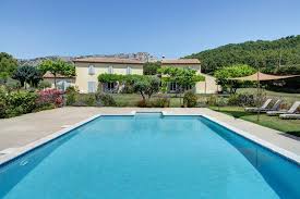 Gite De Charme Avec Piscine Et Spa Prive Dans Le A Merindol