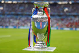 {{ mactrl.hometeamperformancepoll.totalvotes + mactrl.awayteamperformancepoll.totalvotes }} votes. Bilder Vom Finale Der Em Zwischen Portugal Und Frankreich Sport1 Bildergalerie