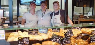 Boulangerie gardumus kā īpašu dārgumu no liepājas ved līdzi pilsētas viesi. Saint Vigor Le Grand La Boulangerie Louise Vient D Ouvrir Ses Portes