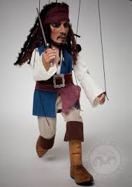 Bir üst model ürün için fazladan ödeme yapmaya değip değmeyeceğini veya daha ucuza aynı kalitede ürün alıp. Pirat Jack Sparrow Marionettes Cz