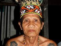 Lihat ide lainnya tentang wanita, mode wanita, tato mungil. 49 Ide Dayak Tatto Galery Tato Borneo Tato Suku Seni Tato