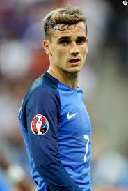 Un match à suivre à partir de 21 heures. Antoine Griezmann Lors Du Match De La Finale De L Euro 2016 Portugal France Au Stade De France Le 10 Juillet 2016 Terrafemina