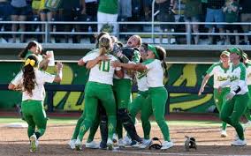 From the days of #1 ranked teams (sometimes 2 in a year) to the bcs to the college football playoffs starting in 2014. Inside Oregon Softball S Tumultuous Offseason And What To Expect From The Ducks In 2019 Oregonlive Com