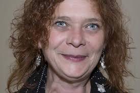 Atteindre l'équilibre homme-femme en politique