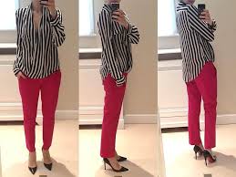 Black And White Striped Shirt With Red Pants The Pink Trousers And The Striped Blouse Paperblog Striped Blouse Pink Pants Outfit Pink Trousers