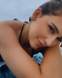 Amanda Piccolo (@mandapiccolo) • Instagram photos and videos