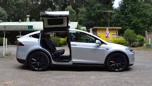As you get close, the driver's door automatically pops open, allowing. Tesla Model X 2017 Review Carsguide