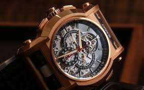 Bagi seorang pria, jam tangan sudah seperti perhiasan dan membuat penampilan makin bergaya. 10 Jam Tangan Termahal Di Dunia Cermati Com