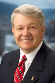 Poe & Cronk Announces Sale of Brandon Ave Retail & Flex Building Roanoke,  VA