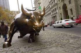 This popular wall street bull statue ships for free in the usa. Charging Bull Sculpture