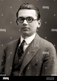 David whitehead hi-res stock photography and images