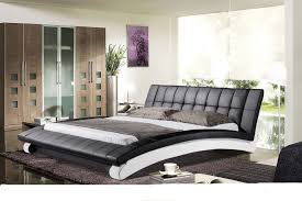 Luxury furniture is one of the largest italian furniture & european style furniture companies on the internet. Chobham Sl Contemporary Platform Bed Lmt B1113