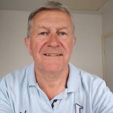 After 7 successful seasons as a Football League Assistant Referee I've  resigned from my position. I've reached the conclusion that my head and  heart have probably not been in it for a