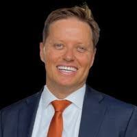 Cornelius Kemp's Instagram, Twitter & Facebook