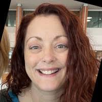 Lisa Rentz's Instagram, Twitter & Facebook