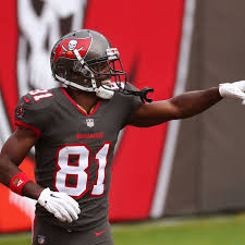 Nfl and pff player stats for tampa bay buccaneers wr antonio brown on pro football focus. Report Seattle Seahawks One Of Two Teams Interested In Antonio Brown Field Gulls
