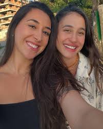 Amanda Romito's Instagram, Twitter & Facebook