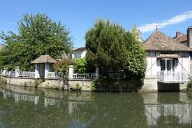 Exposition, théâtre, concert, nature, jeune public… de la culture et des loisirs partout et pour tous, pour vous donner envie de sortir animations dans le cadre de l'exposition « les cartes et le territoire » : Un Week End Dans L Eure Giverny Vernon Et Pacy Sur Eure