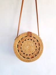 Pembayaran mudah, pengiriman cepat & bisa cicil 0%. Gambar Tas Rotan Koleksi Rina