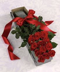 Boxed Roses Hand Delivered Valentines Flowers Unique Flower Arrangements Same Day Flower Delivery