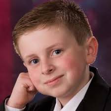 Ung mand sigtet: Tissede på 9-årig kræftoffers mindesten